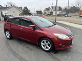 Used 2013 Ford Focus SE w/ SE Winter Pkg image 6