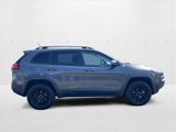 Used 2018 Jeep Cherokee Trailhawk w/ Comfort/Convenience Group image 4