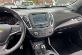 Used 2017 Chevrolet Malibu LT image 5
