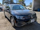 Used 2018 Volkswagen Tiguan SE image 2