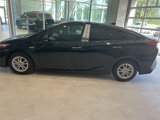 Used 2021 Toyota Prius Prime XLE image 3