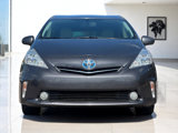 Used 2014 Toyota Prius V Five image 2