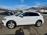 Used 2019 Audi Q5 2.0T Premium Plus w/ Premium Plus Package image 2