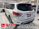 Used 2016 Nissan Pathfinder Platinum image 2