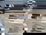Used 2019 Jeep Grand Cherokee Limited image 4