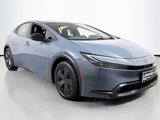 Used 2023 Toyota Prius LE image 3