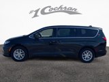 Used 2023 Chrysler Pacifica Touring-L image 4