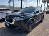 Used 2022 Nissan Pathfinder SV image 3
