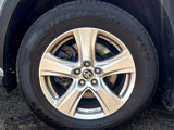 Used 2022 Toyota Highlander LE image 3