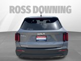 Used 2023 Kia Sorento LX image 5