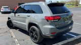 Used 2020 Jeep Grand Cherokee Laredo image 4