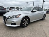 Used 2020 Nissan Altima 2.5 SV image 3