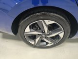 Used 2023 Hyundai Elantra SEL w/ Convenience Package image 3