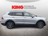 Used 2021 Volkswagen Tiguan SE w/ Panoramic Sunroof Package image 2