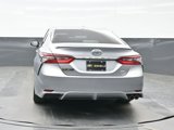 Used 2022 Toyota Camry SE image 5