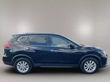 Used 2018 Nissan Rogue SV image 4