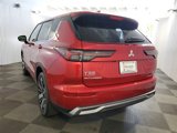 New 2025 Mitsubishi Outlander SE image 3