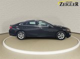 Used 2024 Chevrolet Malibu LT image 4