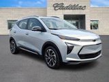 Used 2023 Chevrolet Bolt EUV Premier w/ Sun & Sound Package image 2