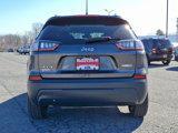 Used 2020 Jeep Cherokee Latitude Plus w/ Comfort/Convenience Group image 5