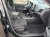 Used 2020 Jeep Cherokee Latitude image 5