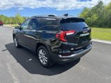Used 2022 GMC Terrain SLT w/ Infotainment Package II image 3