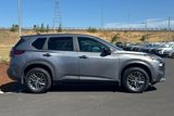 Used 2023 Nissan Rogue S image 2