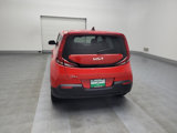 Used 2022 Kia Soul LX image 6