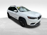 Used 2019 Jeep Cherokee Latitude Plus image 3