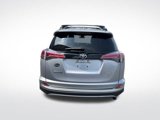 Used 2017 Toyota RAV4 SE image 6
