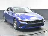 New 2025 Hyundai Elantra SE image 2