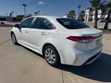 Used 2022 Toyota Corolla LE image 3
