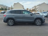 Used 2022 Volkswagen Taos SE image 2