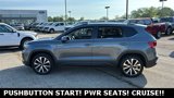 Used 2022 Volkswagen Taos SE image 3