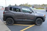 Used 2018 Jeep Renegade Trailhawk w/ Cold Weather Group II image 3