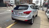 Used 2012 Hyundai Tucson GL image 6