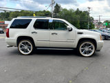 Used 2007 Cadillac Escalade AWD w/ Climate Package image 4