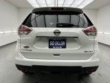Used 2016 Nissan Rogue SV w/ SV Premium Package image 5