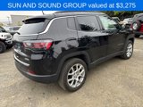 Used 2023 Jeep Compass Latitude w/ Sun and Sound Group image 3