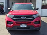 Used 2020 Ford Explorer XLT image 2