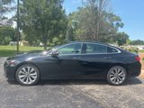 Used 2018 Chevrolet Malibu Premier w/ Premier Sun and Wheel Package image 3