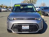 Used 2025 Kia Soul LX w/ LX Technology Package image 2