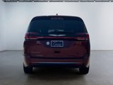 Used 2021 Chrysler Pacifica Touring-L image 6