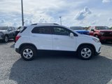 Used 2019 Chevrolet Trax LT w/ LT Convenience Package image 2
