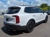 Used 2022 Kia Telluride SX w/ SX Prestige Package image 4