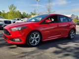 Used 2016 Ford Focus ST image 3