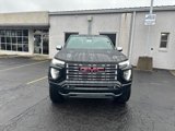 New 2024 GMC Canyon Denali image 3
