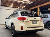 Used 2014 Subaru Outback 2.5i Limited w/ Moonroof Package image 4
