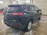 Used 2017 Jeep Cherokee Latitude image 2