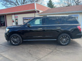 Used 2021 Ford Expedition Limited image 3